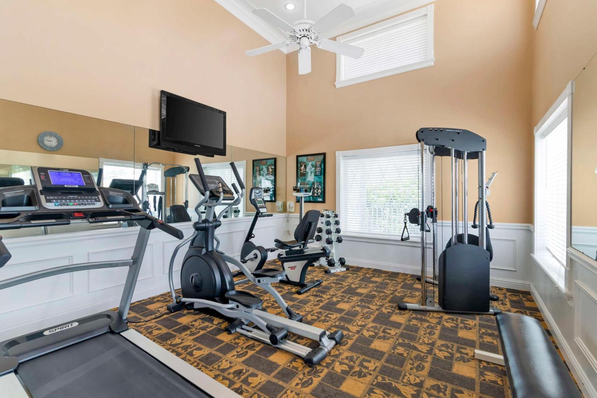 Best Western Plus Кингсленд Екстериор снимка
